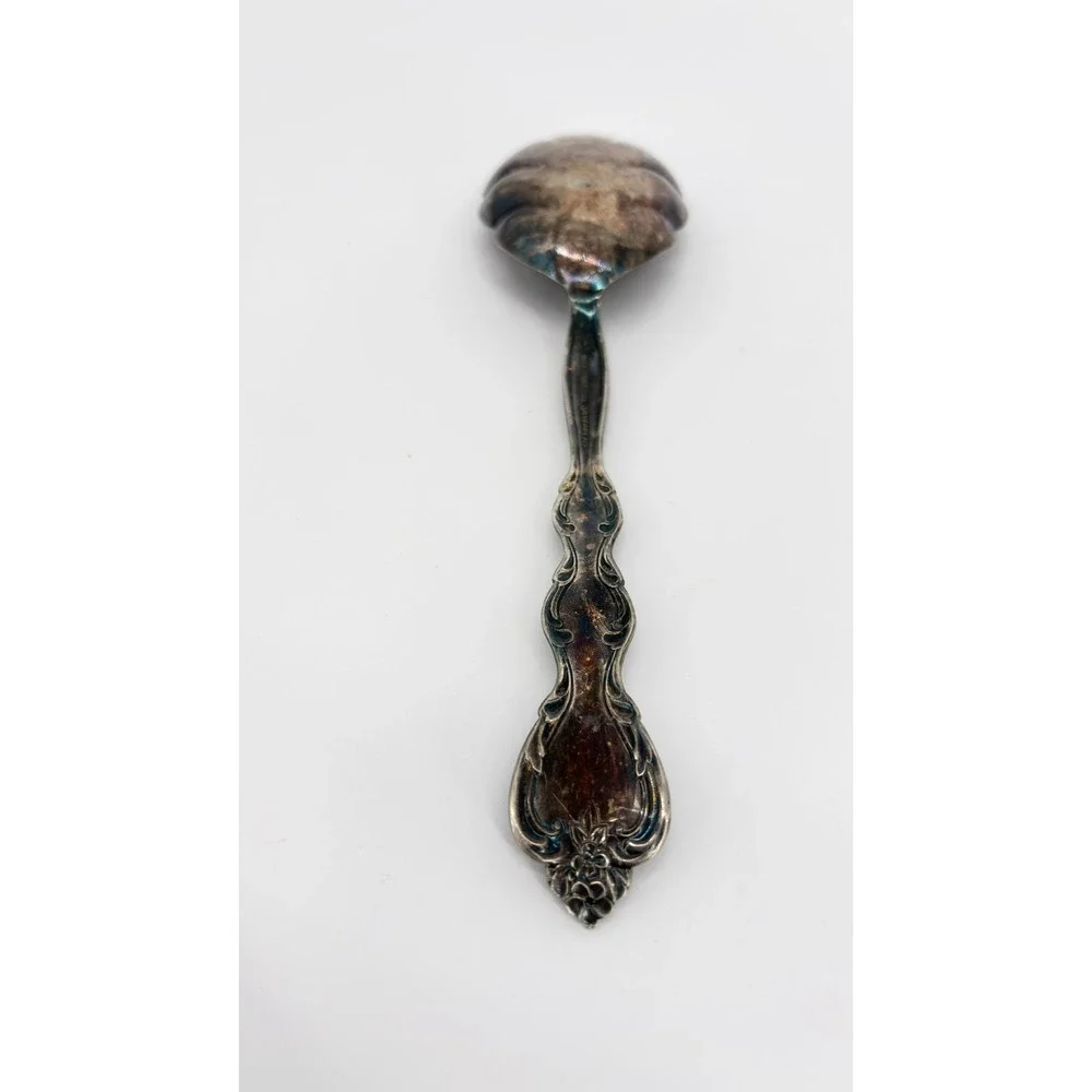 International Silverplate Shell Casserole Serving Spoon 9 Inch Ornate Floral